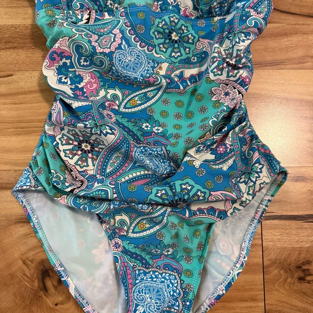 SPANX Assets by Sara Blakely Aqua Blue Pink Paisley One Piece Swimsuit‎ Small